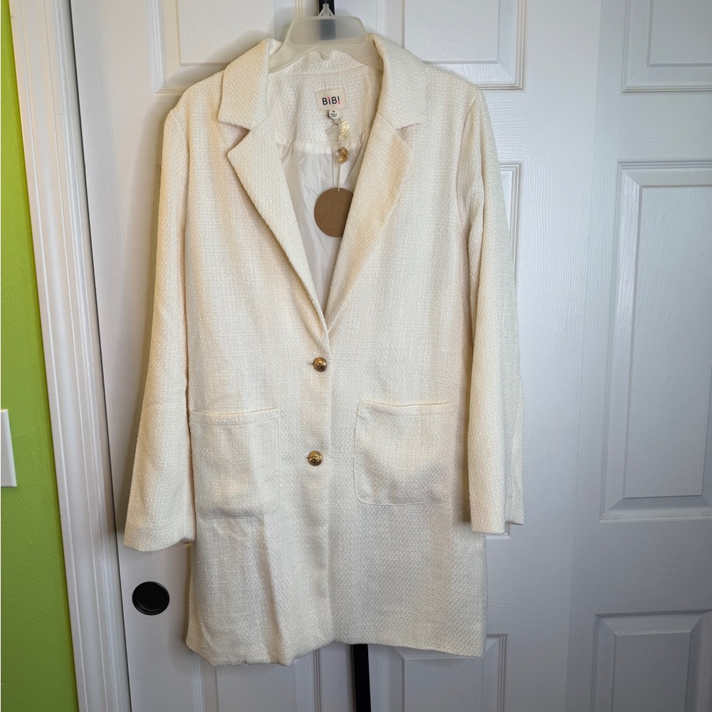 BiBi Cream Textured Coat with Gold Buttons, size Medium, NWT